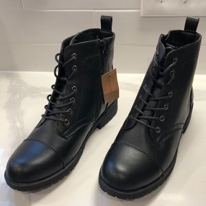 Boots, Laced Zip Up, Women’s 9.5